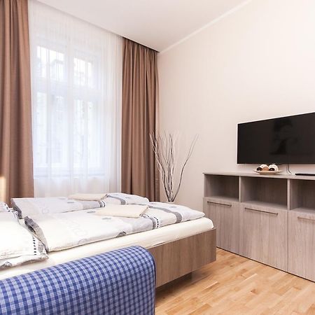 Manesova Astra Apartment Прага Номер фото