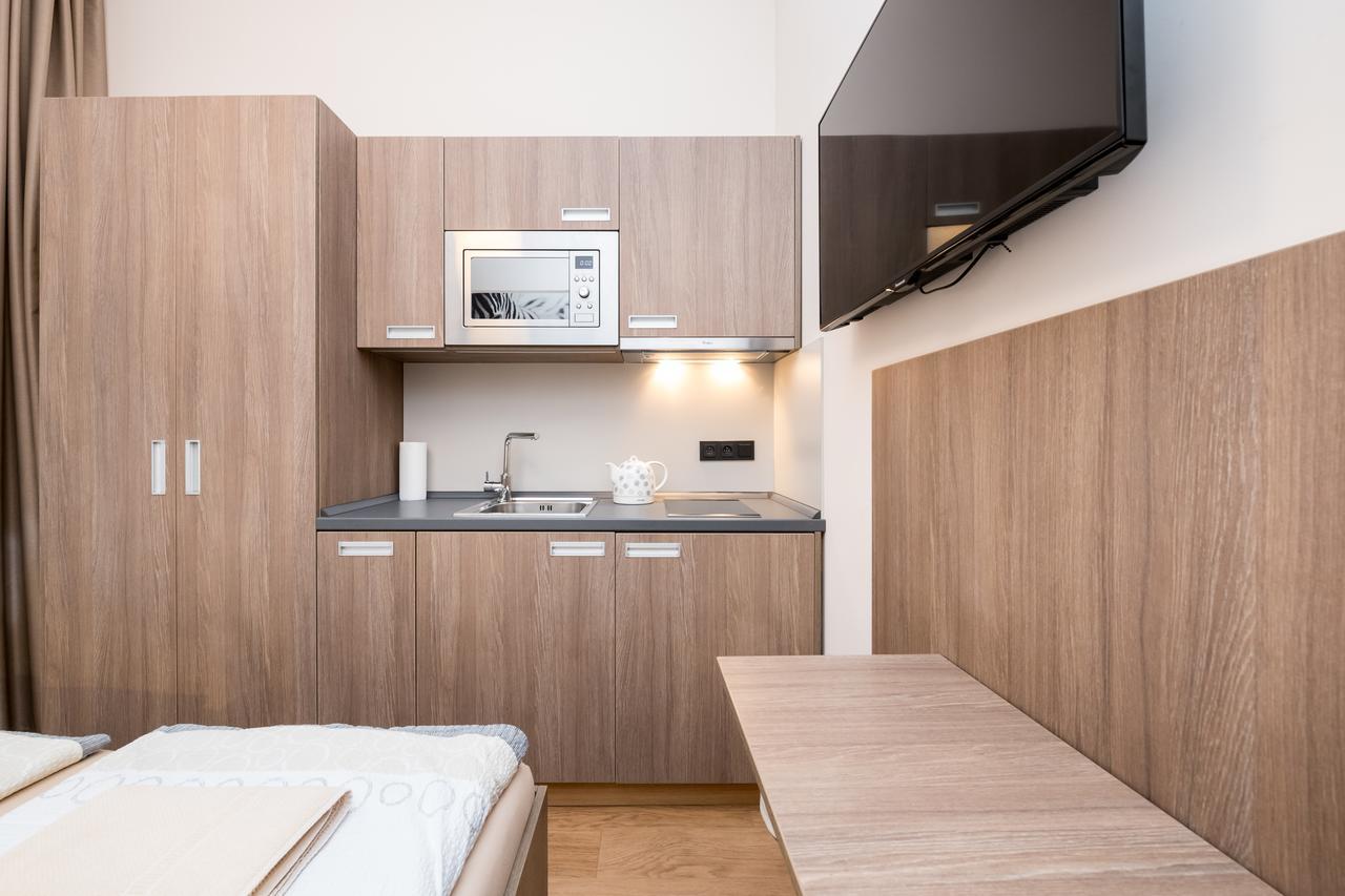 Manesova Astra Apartment Прага Экстерьер фото